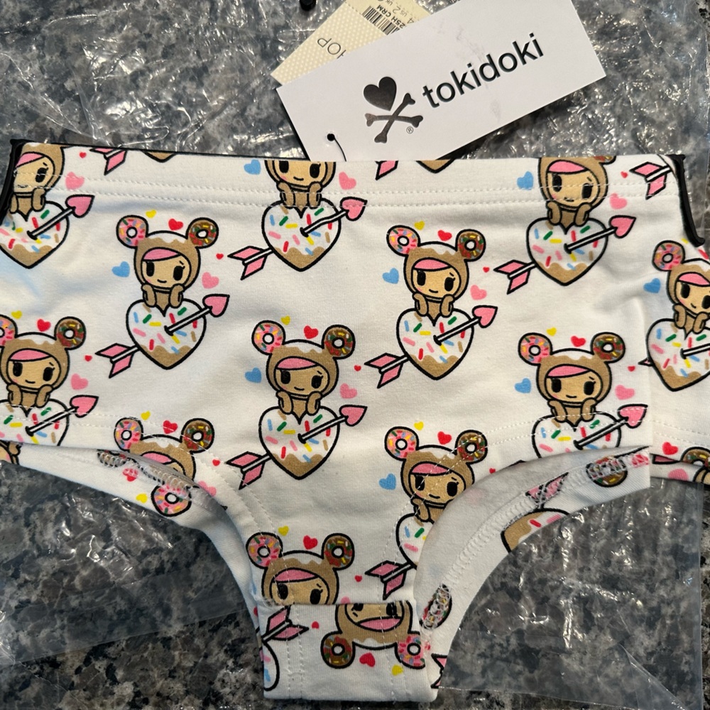 Tokidoki x TopShop cheeky boy short Size 4 new in package!